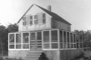 Cottage nearly finished 1916 PS1